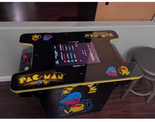 Arcade1Up Pac-Man Head-to-Head Cocktail Table Arcade -m