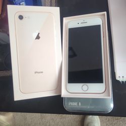 Rose Gold I-Phone 8