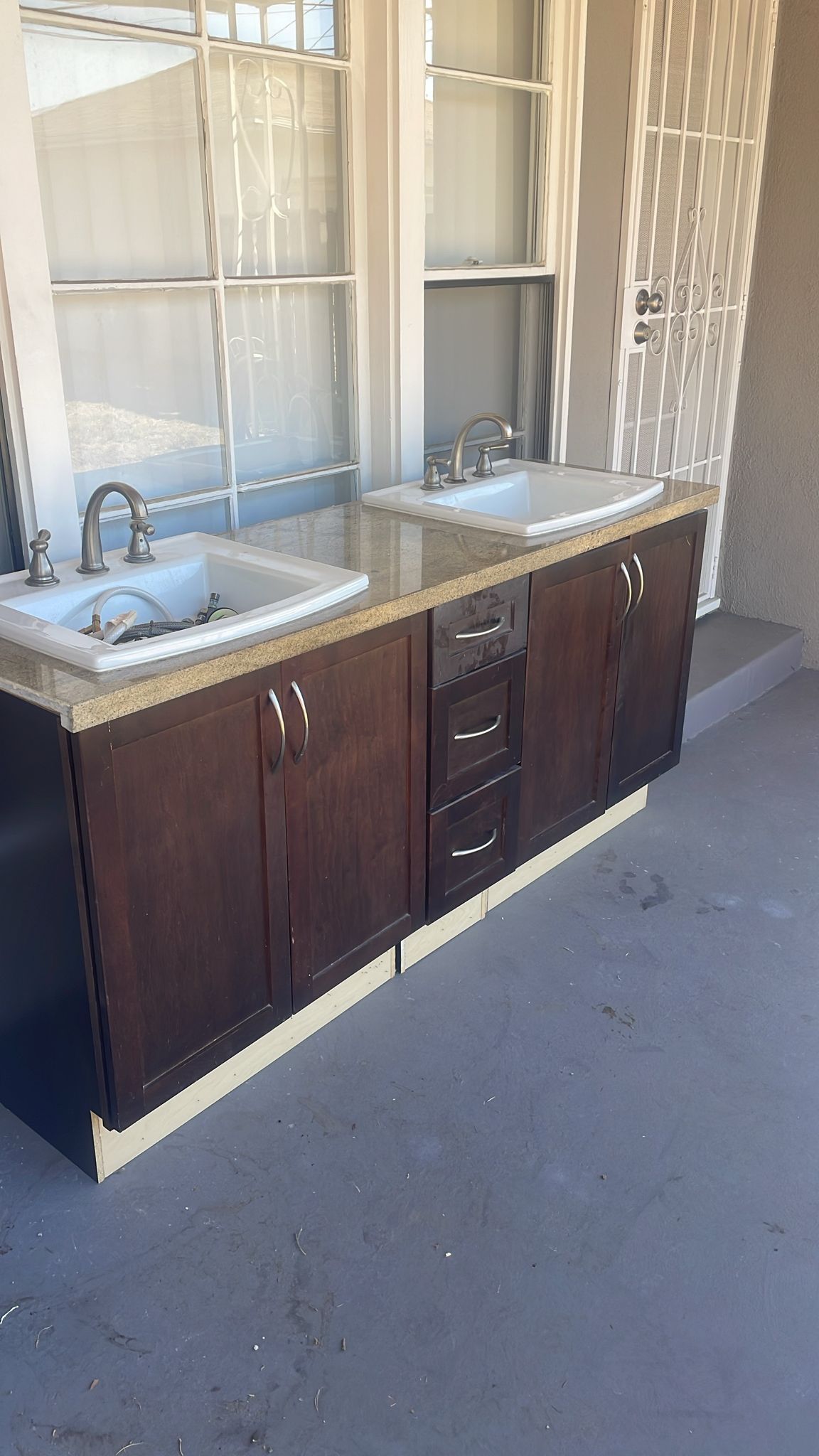 Double Restroom Sink for Sale in San Bernardino, CA OfferUp