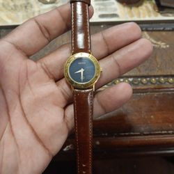 Gucci Womans Leather Watch