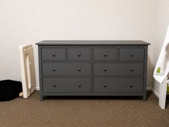 IKEA HEMNES 8-Drawer Dresser (Gray) – Solid Wood