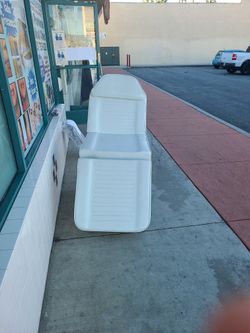 Spa Chair. Needs Some TLC But Good Still Available