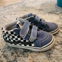 Toddler shoes size 8.5
