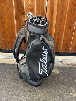 Titleist Golf Bag Black