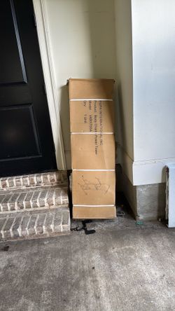Never opened workout power tower