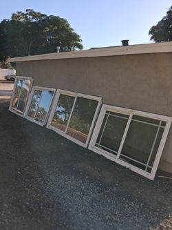 4 Windows Double glass low-E!$130!Each!Ventanas doble vidrio$130 por Una!