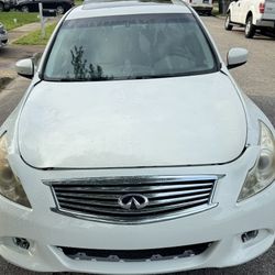 2011 Infinity G 37