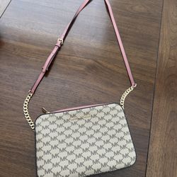 Michael Kors Cross Body 