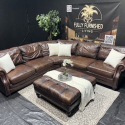 Sectional/couch/sofa,Brand:Havertys,Delivery available 