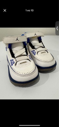 Air Jordan 17 Retro (model code 332099-171) White/Blue/Black, size 4C