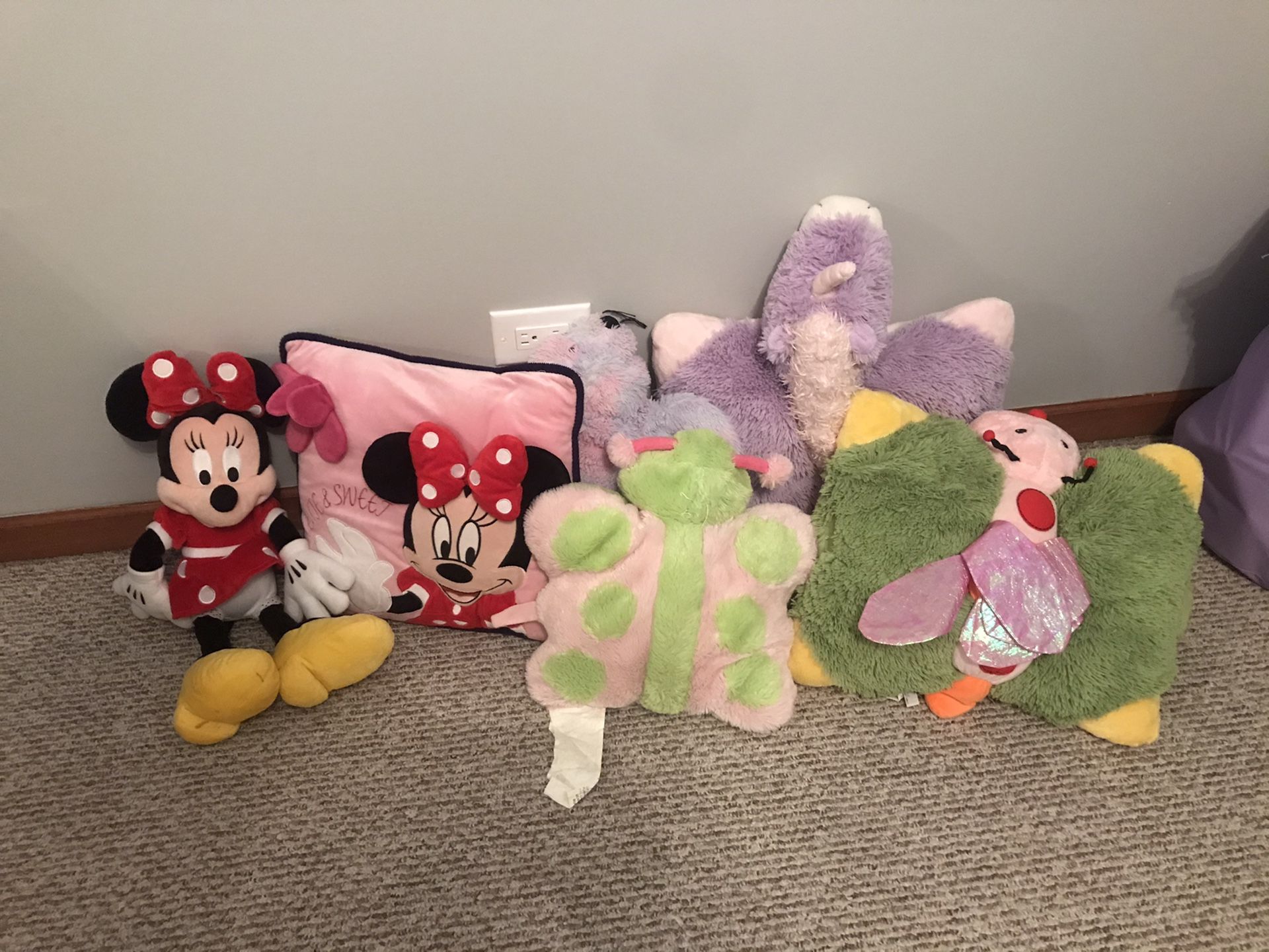 Toys stuffed animals