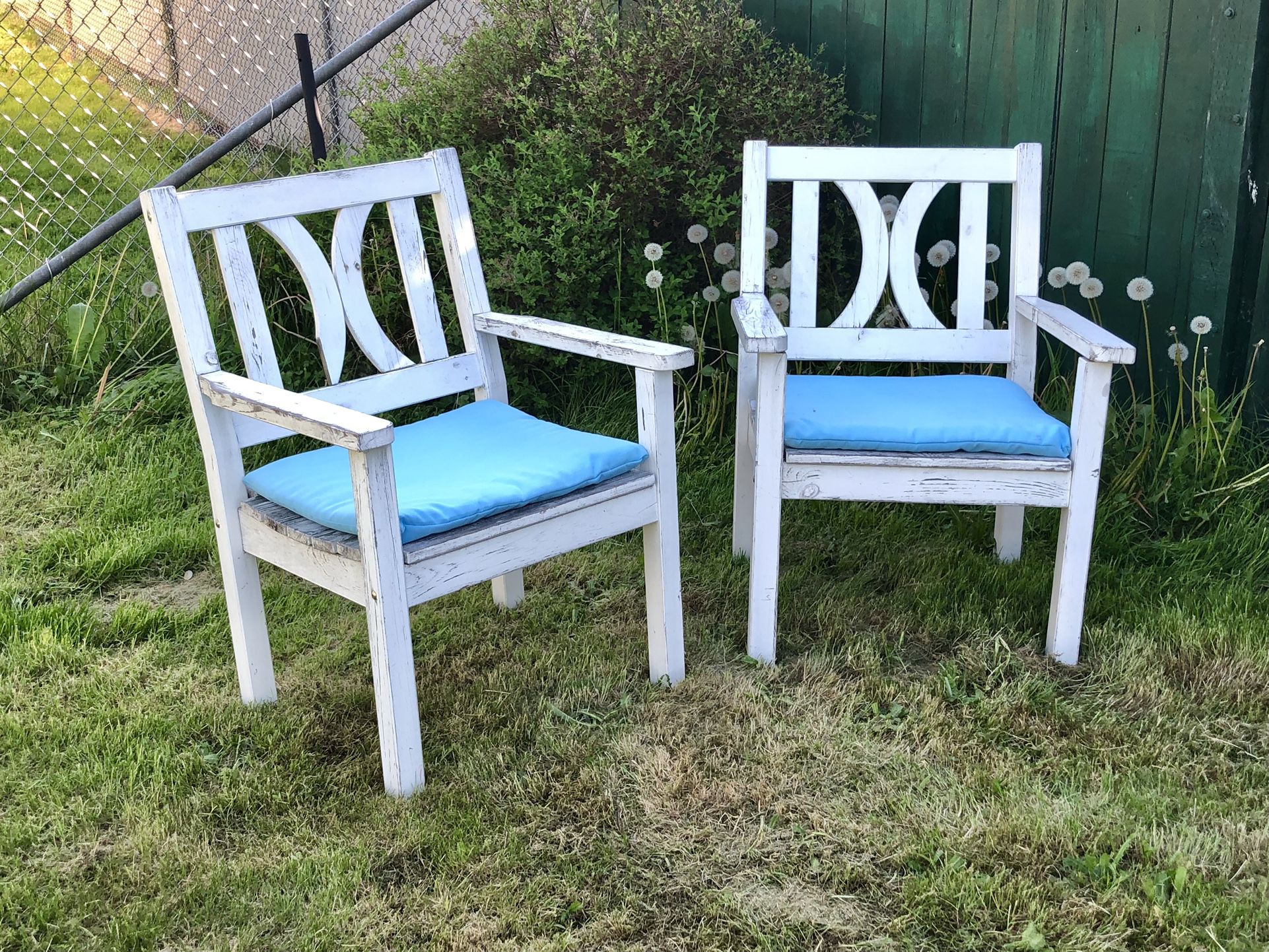 Vintage Wooden Lawn Chairs 