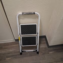 Step Ladder