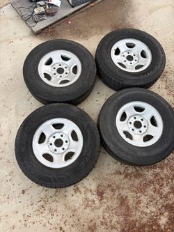 Set of 4 Truck Wheels with Lizett LZ-HTC Tires