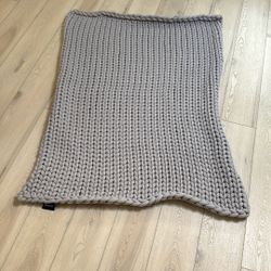 Weighted (15lbs) Chunky Knit Blanket 48X72