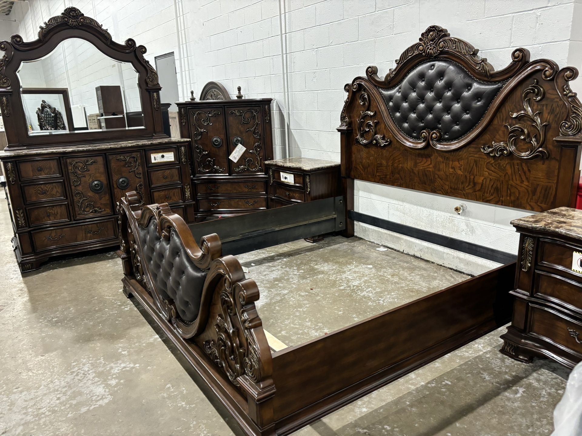 King/queen Bedroom Set