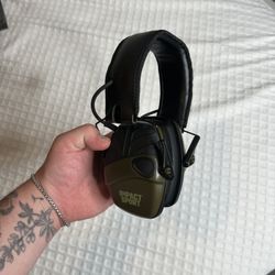 Noise Canceling Headphones 