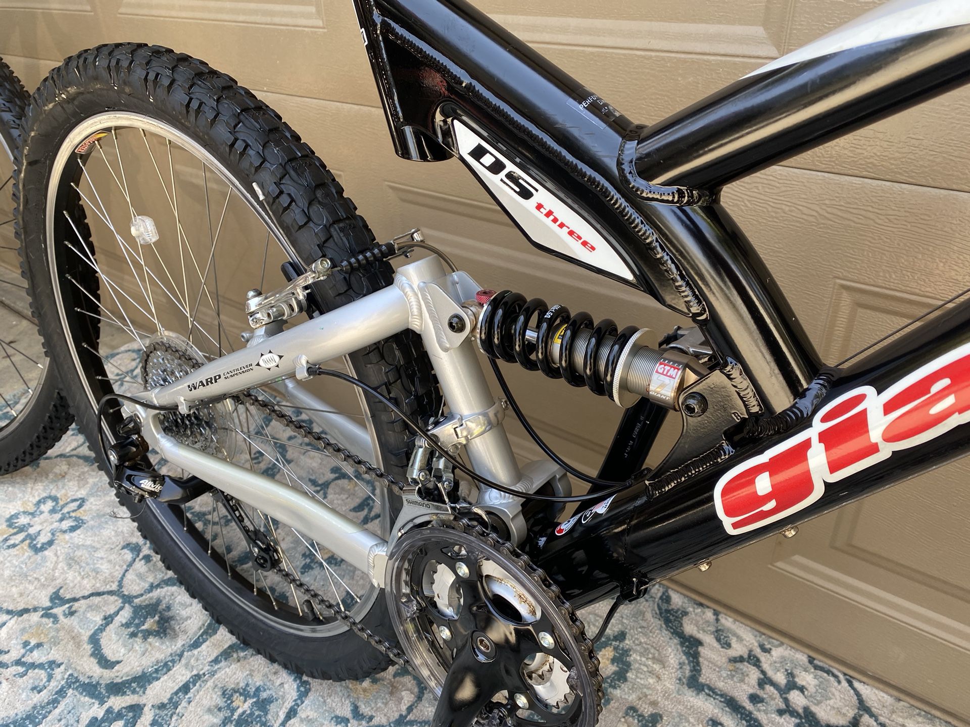Giant Warp Full Suspension Mountain Bike for Sale in Riverside, CA