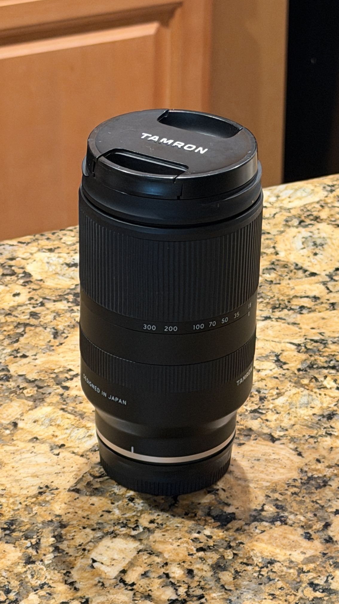 Tamron 18–300mm f/3.5–6.3 Di III-A VC VXD (Sony E-mount)