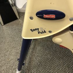 Adjustable hi Chair