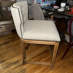 Maven Lane Chairs 