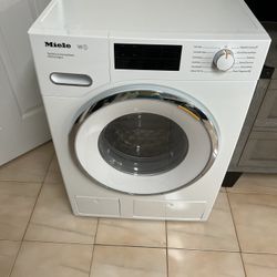 Miele Washer And Dryer Set High End 