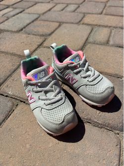 Toddler sneakers