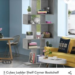 Cubed Ladder Shelf