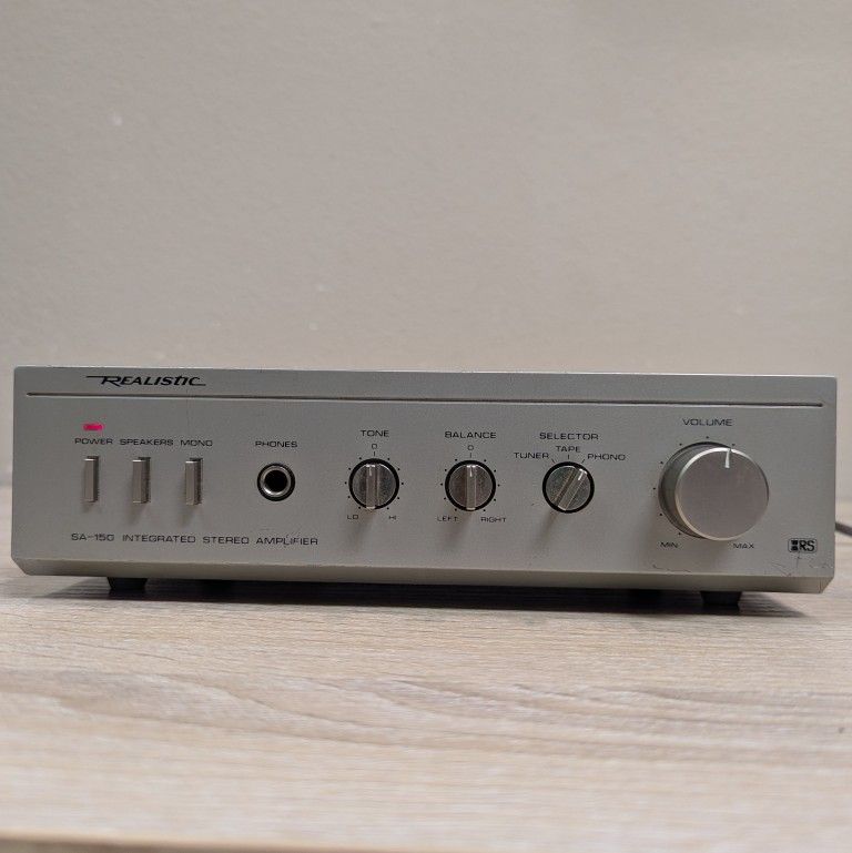 Realistic SA-150 Integrated Stereo Amplifier