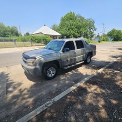 2002 Chevy Avalanche 