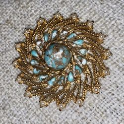 Vintage 1970’s Sarah Conventry Azure Skies Brooch