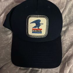 Small Sweater And Small Hat . Mail Workers , Women’s Sweater And Hat
