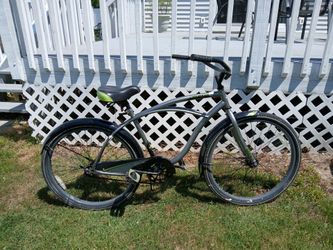 26-in single speed beach cruiser bike ready to ride