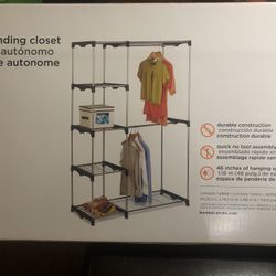  Closet 