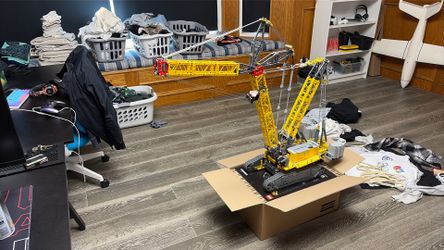 LEGO Liebherr R 9(contact info removed)0
