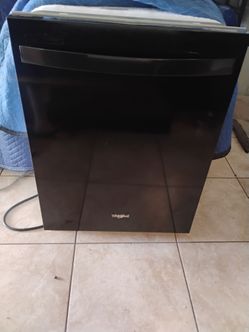 Whirlpool black dishwasher