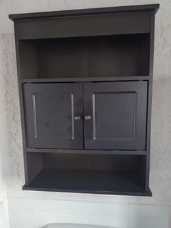 Bathroom cabinet
