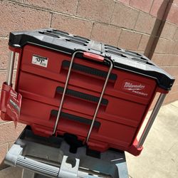 Milwaukee Pack Out Tool Box 3 Drawers 