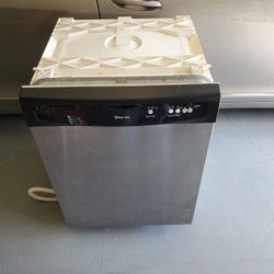Magic chef dishwasher