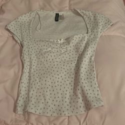 H&M DIVIDED, Floral Baby Tee 