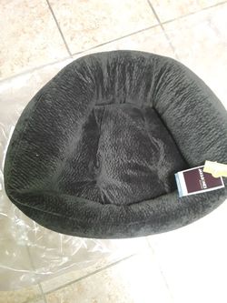 Brand new napper for small dog jax&bones bedding $30