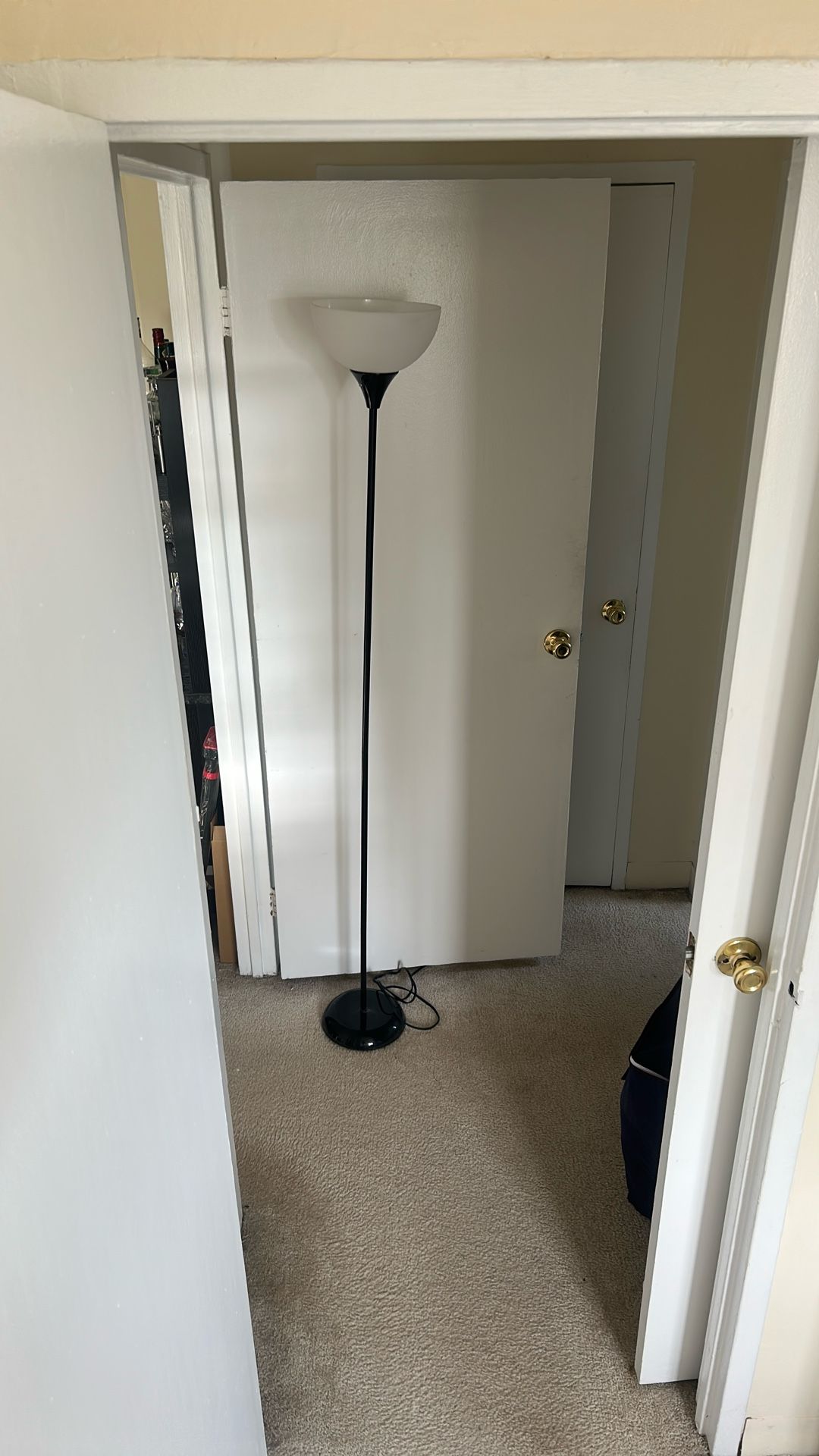 Simple Standing Lamp
