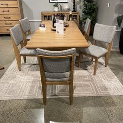 Light Brown Dining Room Set / 7pc Removable center leaf / Next-Gen Nuvella is a family-friendly fabric