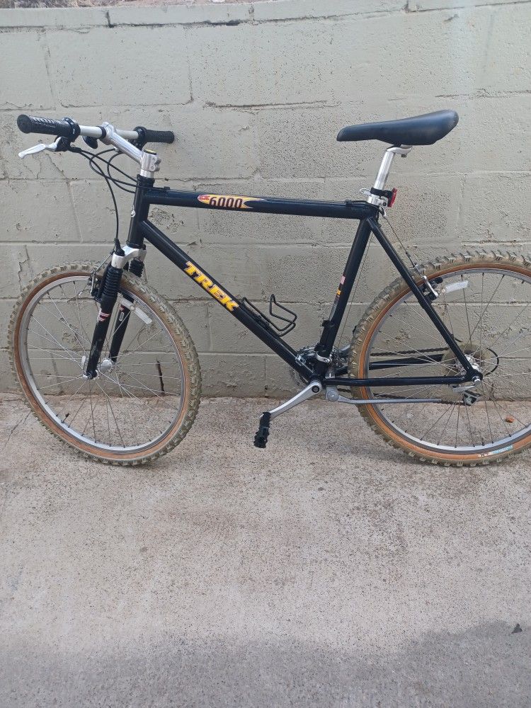 TREK size 26 Frame 21 Speed 21