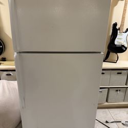 Working Fridge 