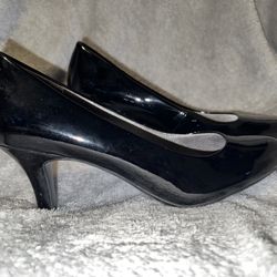 Life Stride Heels Black Worn Once Gray Condition