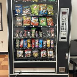 Snacks Machine