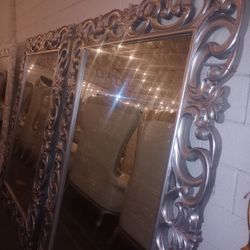Throne Mirrors 7ft Tall 6ft Wide  ( Ask For Jose )