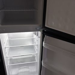 Mini Fridge With Freezer