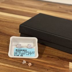 Rose Gold Earrings 0.25 CT Unused Great Condition